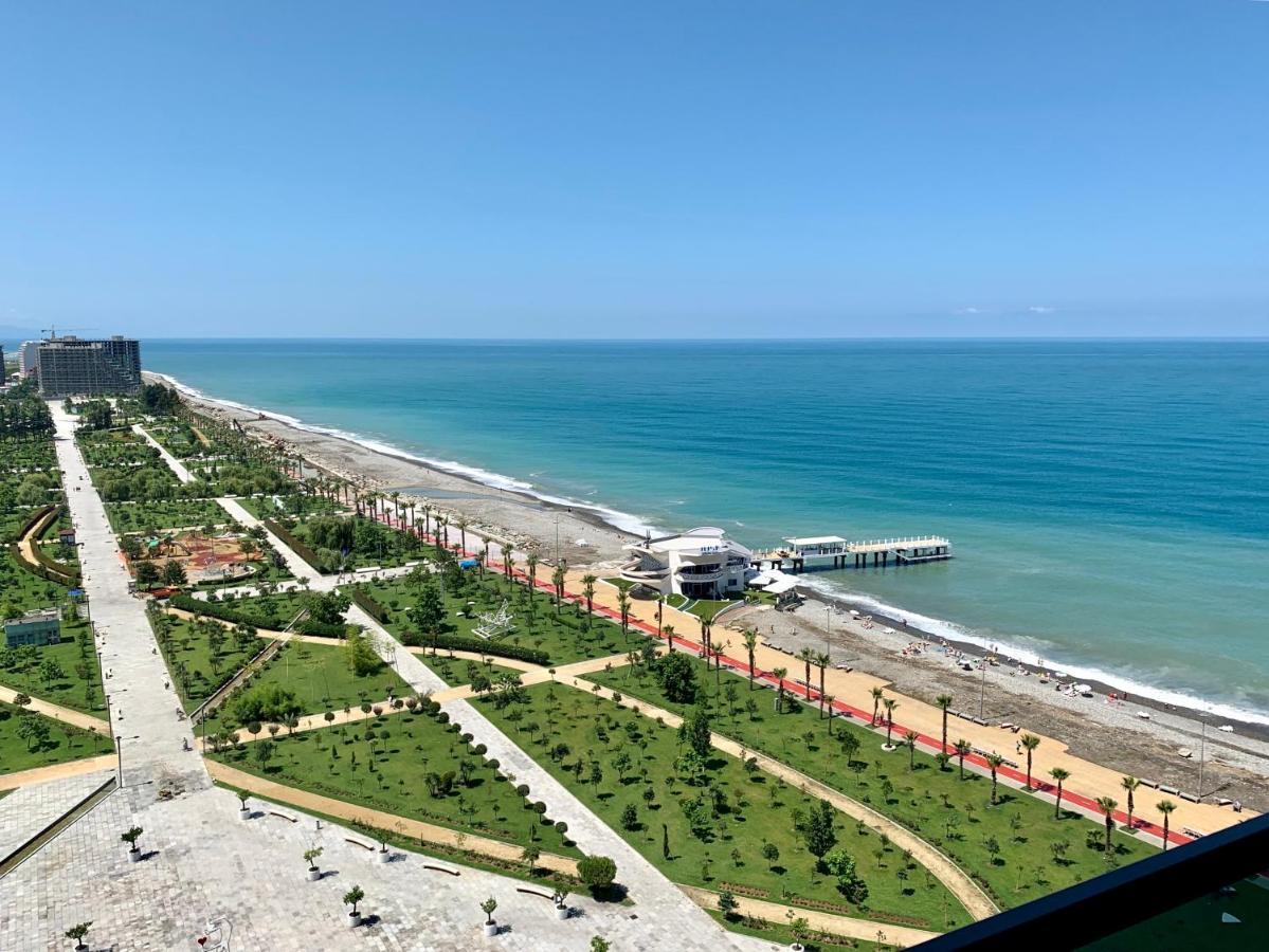 Sea View Apartments Orbi Beach Tower Batumi Exteriér fotografie