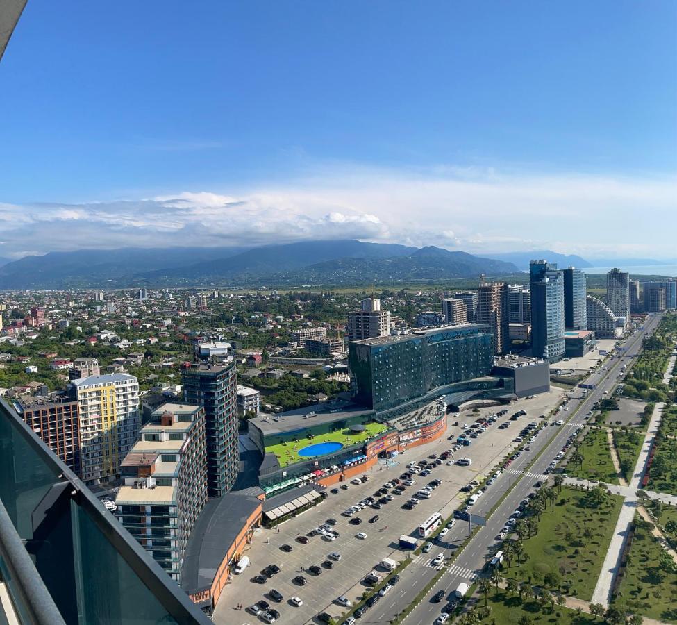 Sea View Apartments Orbi Beach Tower Batumi Exteriér fotografie