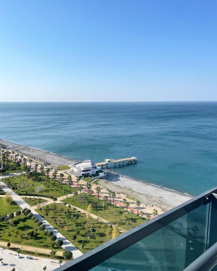 Sea View Apartments Orbi Beach Tower Batumi Exteriér fotografie