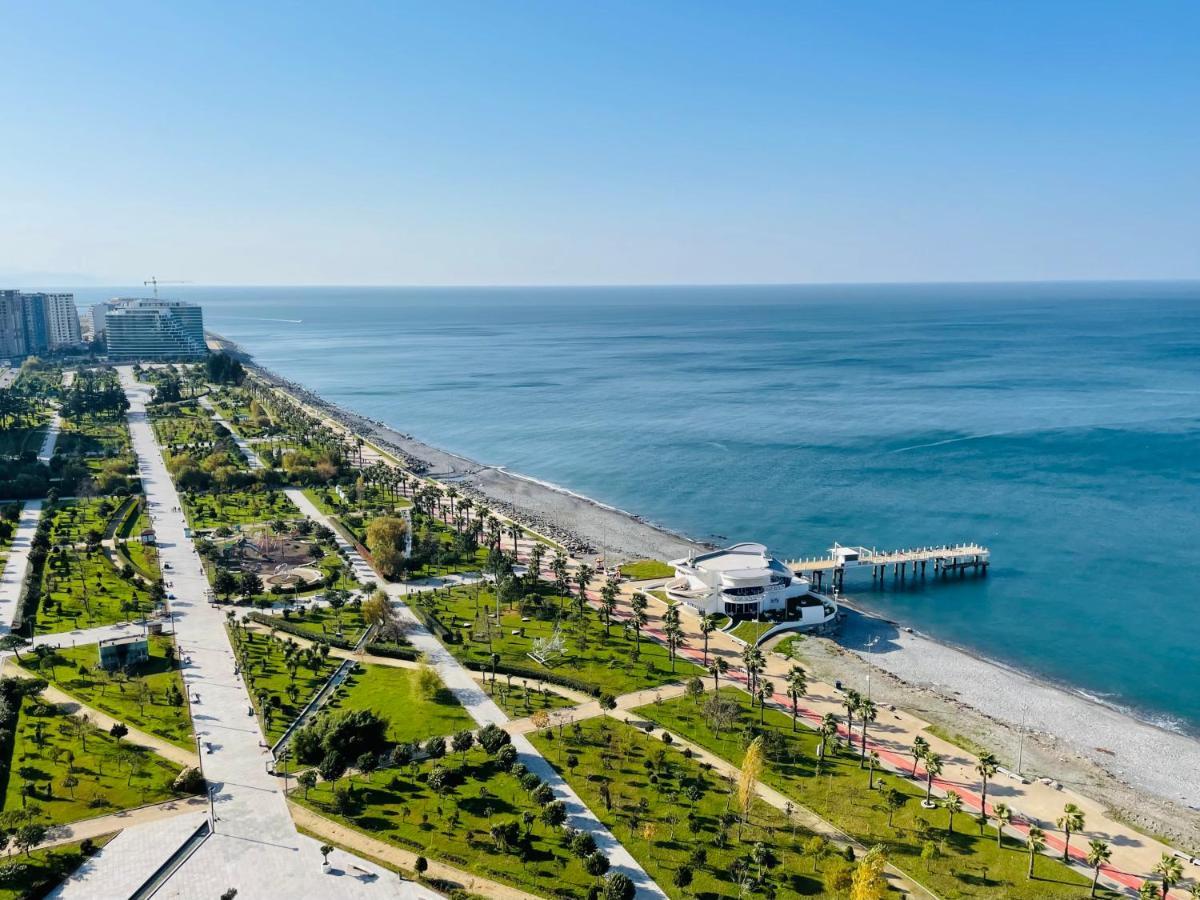 Sea View Apartments Orbi Beach Tower Batumi Exteriér fotografie
